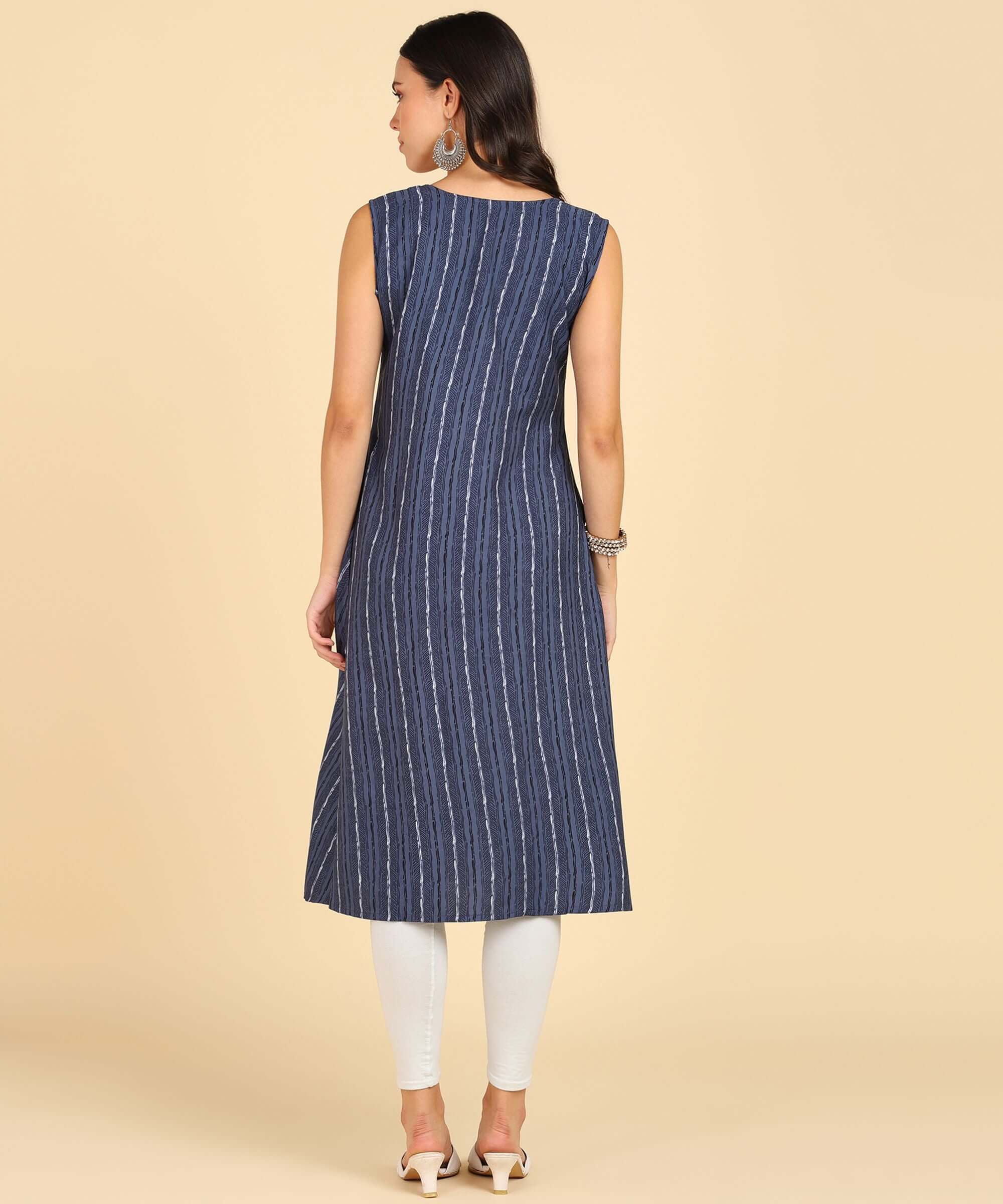 Women's Casual Wear Sleeveless Round Long Kurtis