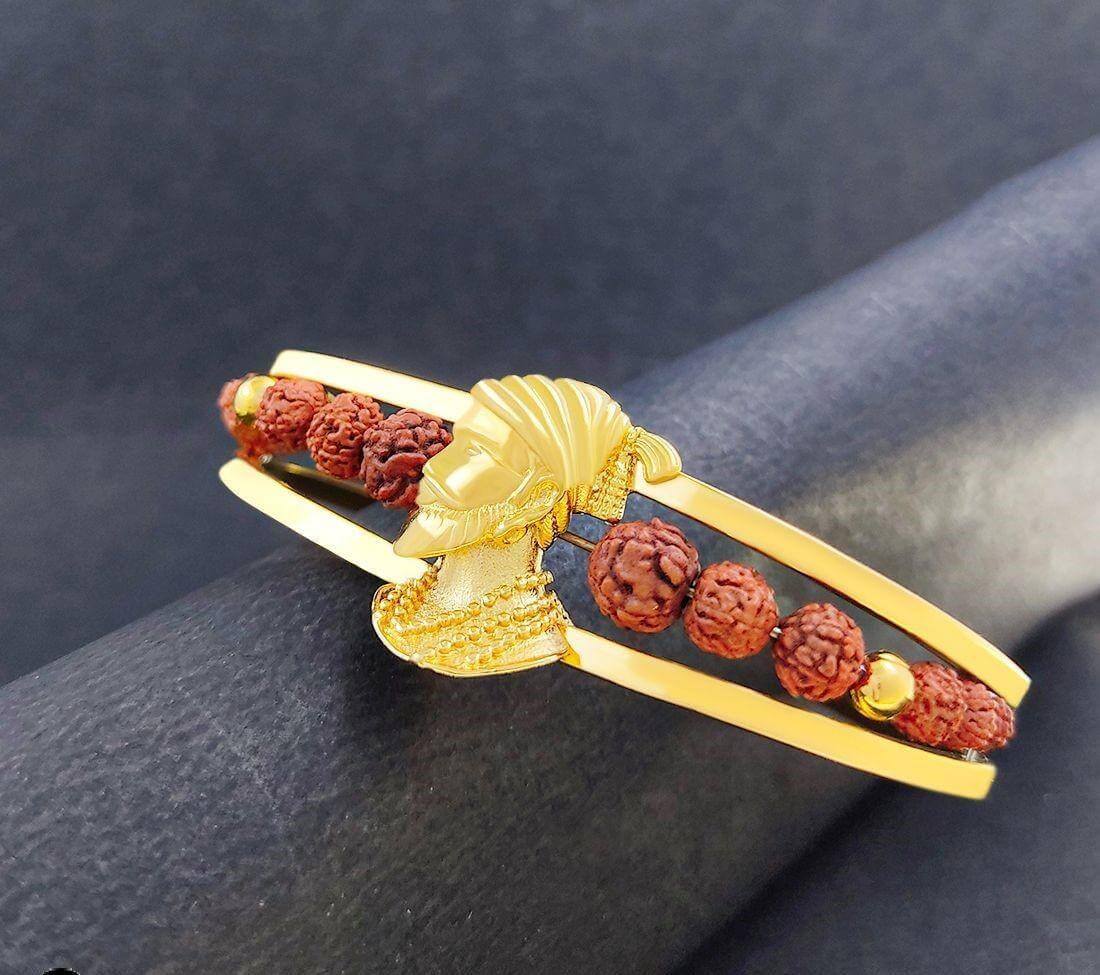 Adorable Gold Plated Mens Rudraksha Kada